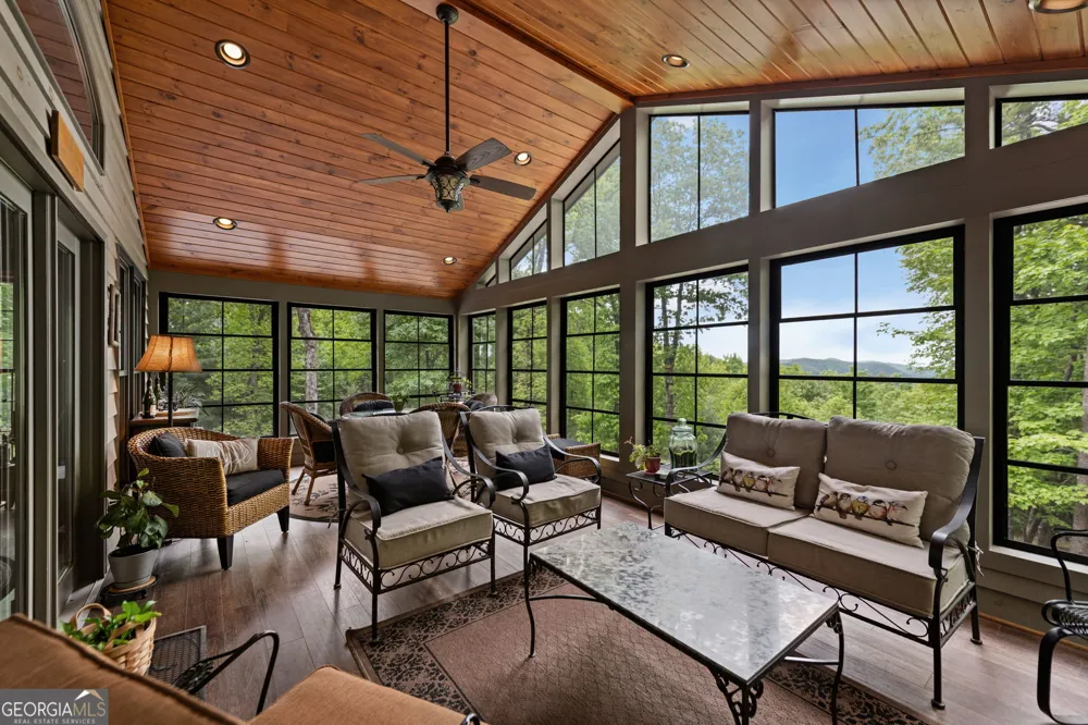 10620 Highway 52 Chatsworth, GA 30705