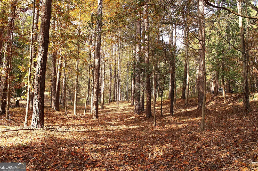 30 Melody Farms DR Hartwell, GA 30643