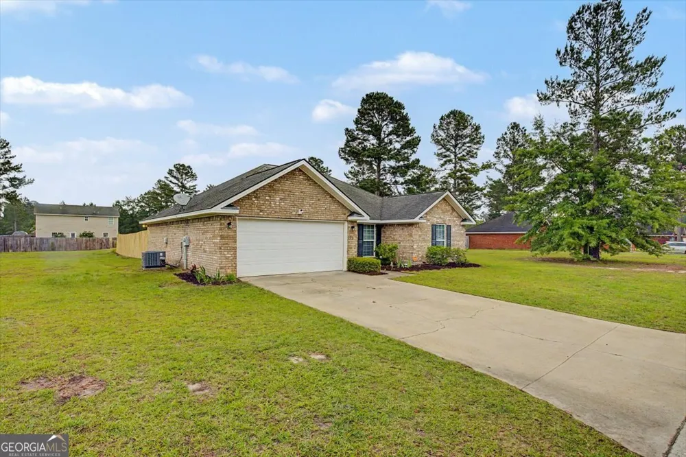 73 Mill Pond LN SE Ludowici, GA 31316