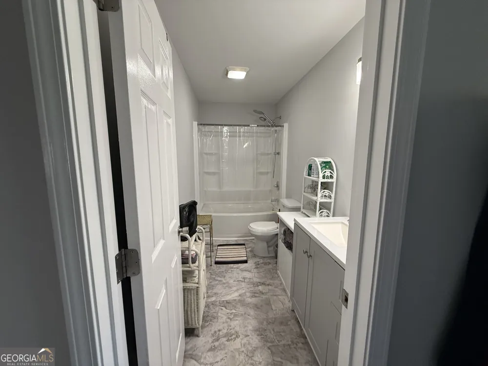 1185 County Road 402 Fruithurst, AL 36262