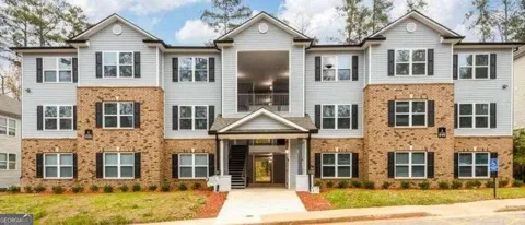 5301 Fairington Club DR