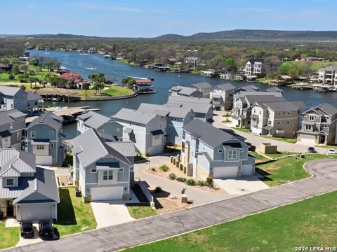 200 Archview Ln