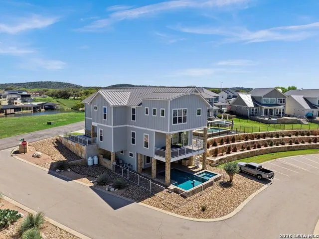 200 Archview Ln Kingsland, TX 78639