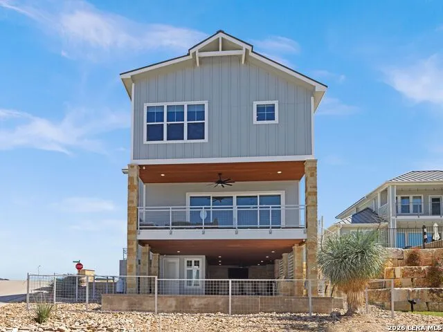 200 Archview Ln Kingsland, TX 78639