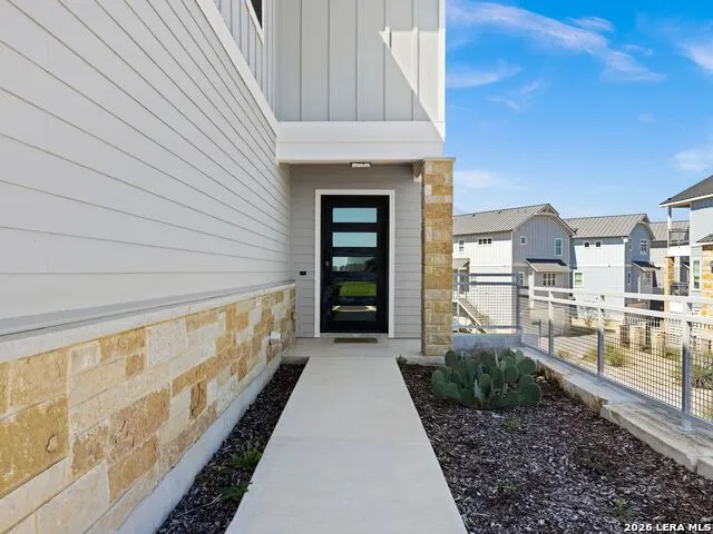 200 Archview Ln Kingsland, TX 78639