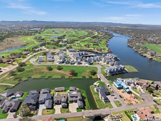 200 Archview Ln Kingsland, TX 78639