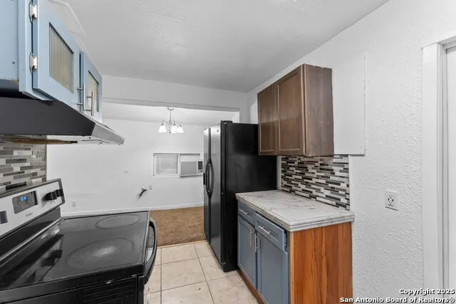373 Avenue I Poteet, TX 78065