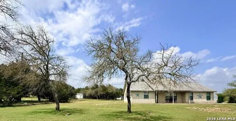1520 LAKESIDE DR