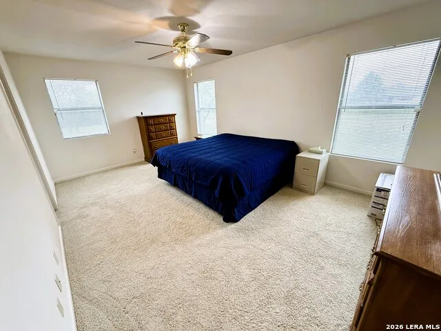 1520 LAKESIDE DR Lakehills, TX 78063