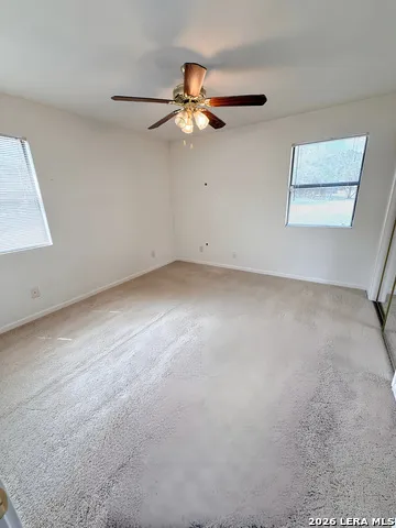1520 LAKESIDE DR Lakehills, TX 78063