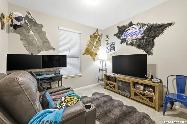 238 Iron Gate Pleasanton, TX 78064