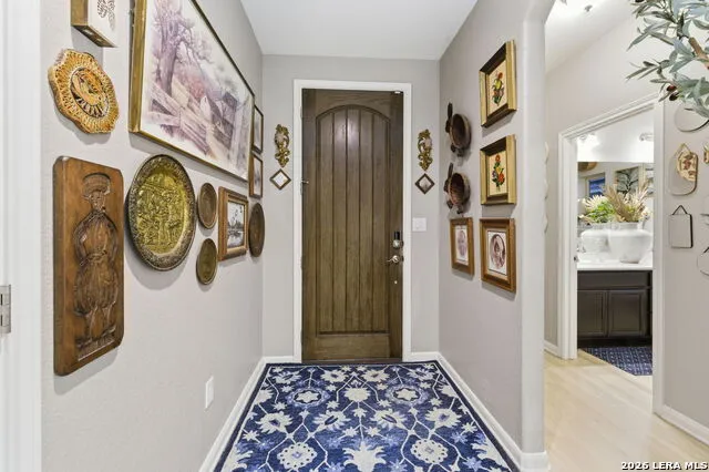 238 Iron Gate Pleasanton, TX 78064