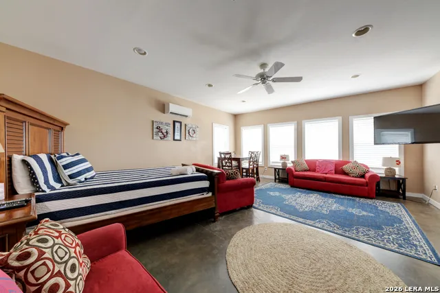 2525 S 11th ##66 Port Aransas, TX 78373