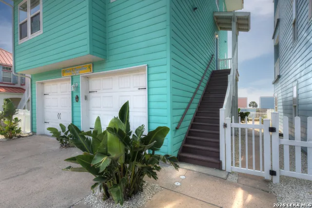 2525 S 11th ##66 Port Aransas, TX 78373