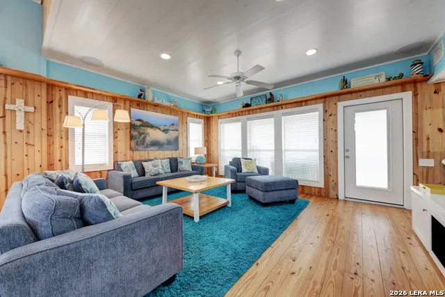 2525 S 11th ##66 Port Aransas, TX 78373
