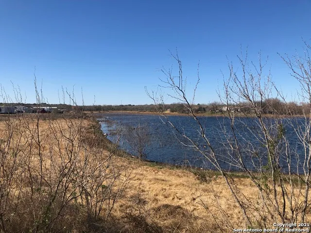 516  (LOT 7) CR 6843 Lytle, TX 78052