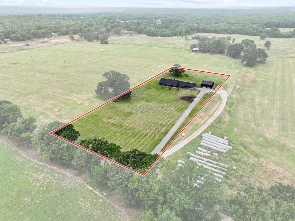 1250 County Road 2280 Telephone, TX 75488