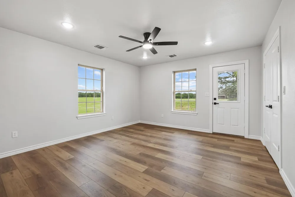 1250 County Road 2280 Telephone, TX 75488
