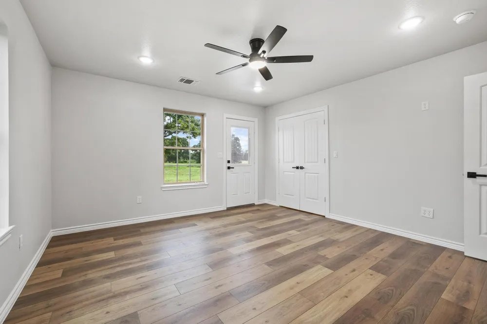 1250 County Road 2280 Telephone, TX 75488