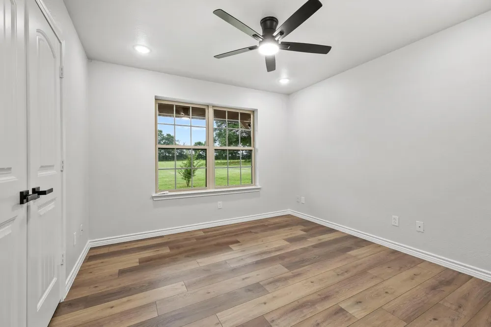 1250 County Road 2280 Telephone, TX 75488
