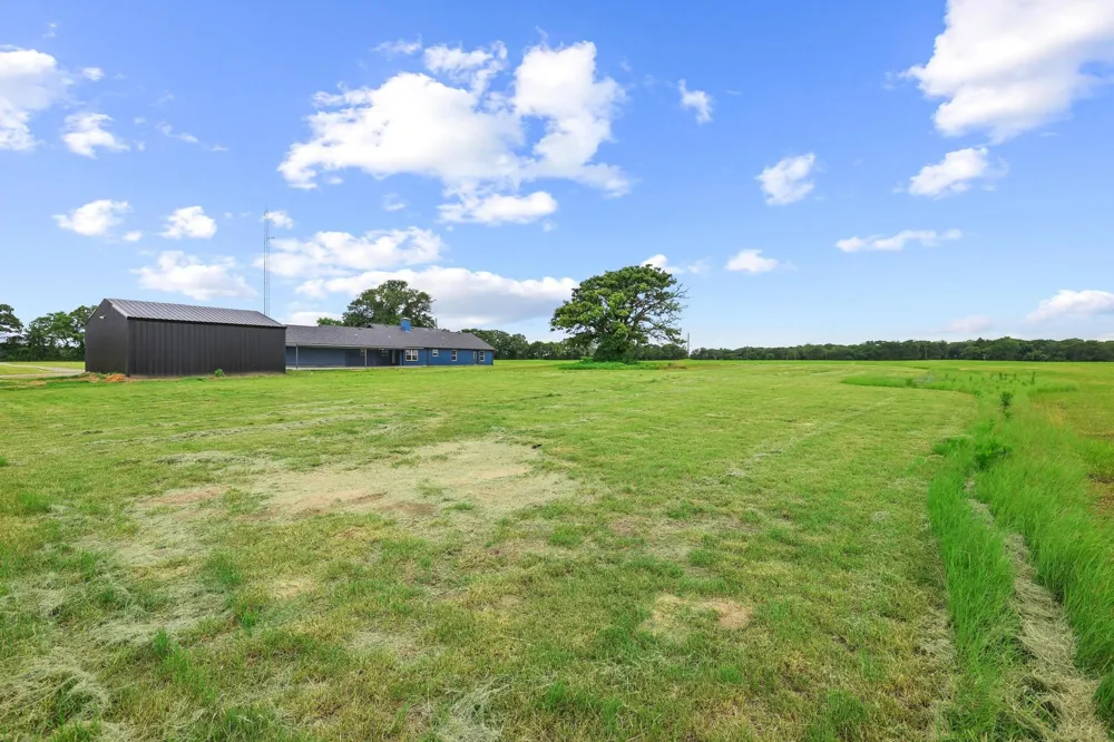 1250 County Road 2280 Telephone, TX 75488