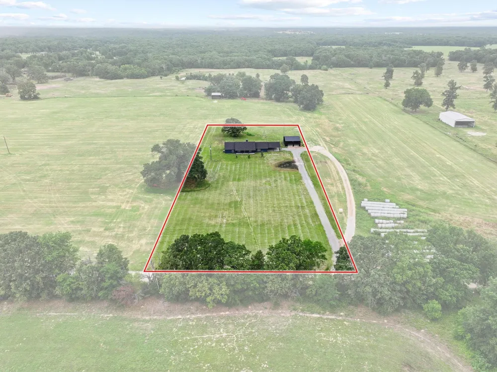1250 County Road 2280 Telephone, TX 75488