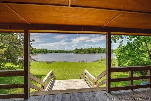 3859 W Lake Fort Towson, OK 74735