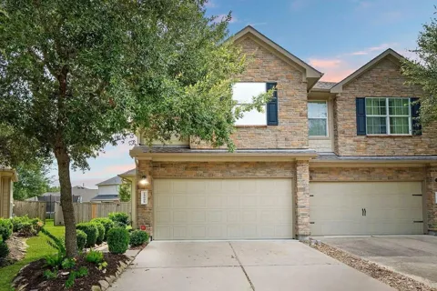 24606 Folkstone Circle