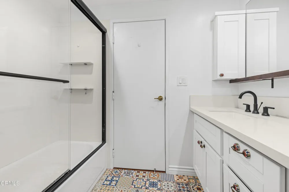 800 W 1st Street #2107 Los Angeles, CA 90012