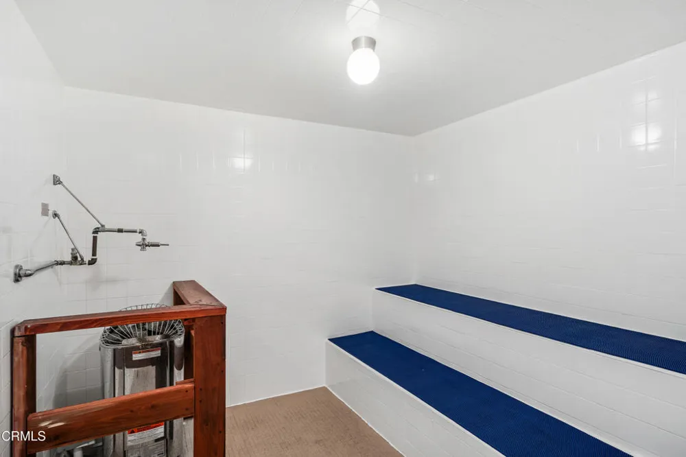 800 W 1st Street #2107 Los Angeles, CA 90012