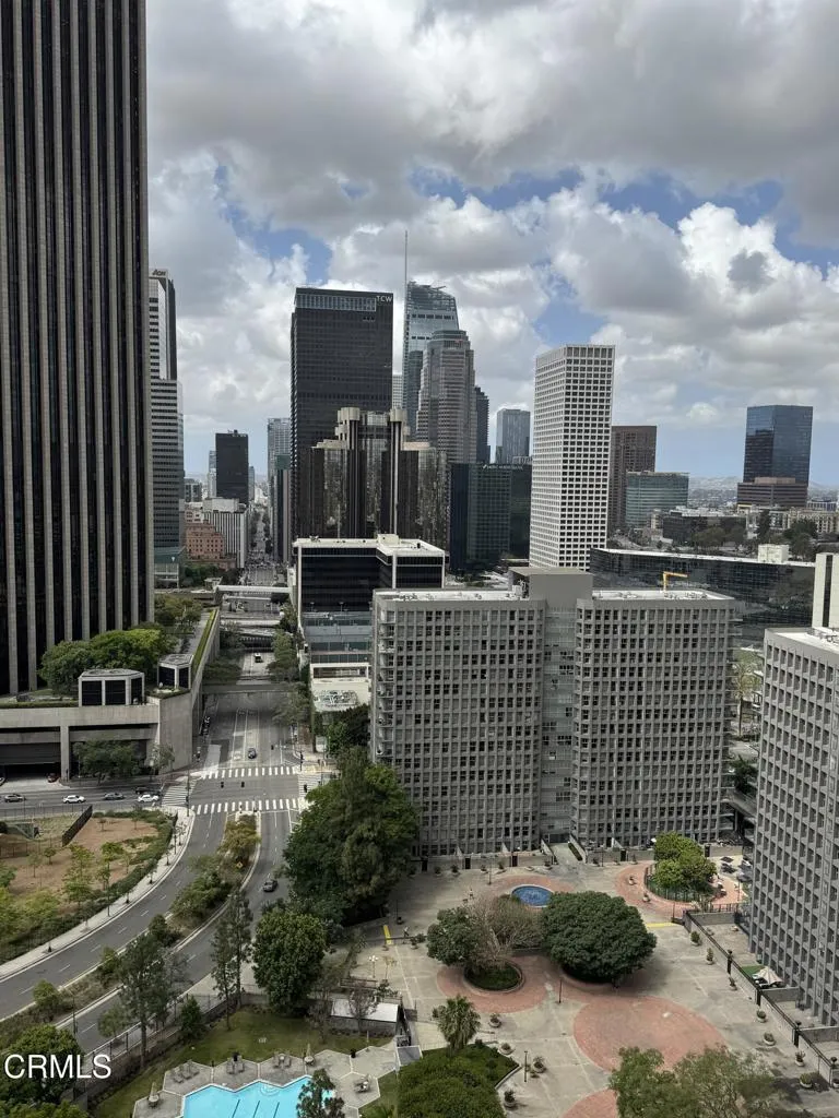 800 W 1st Street #2107 Los Angeles, CA 90012