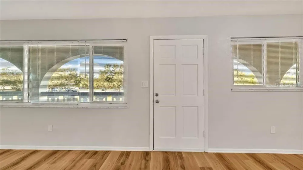 5900 22nd Ave 5900 22ND AVE N UNIT 1 #1 St Petersburg, FL 33710