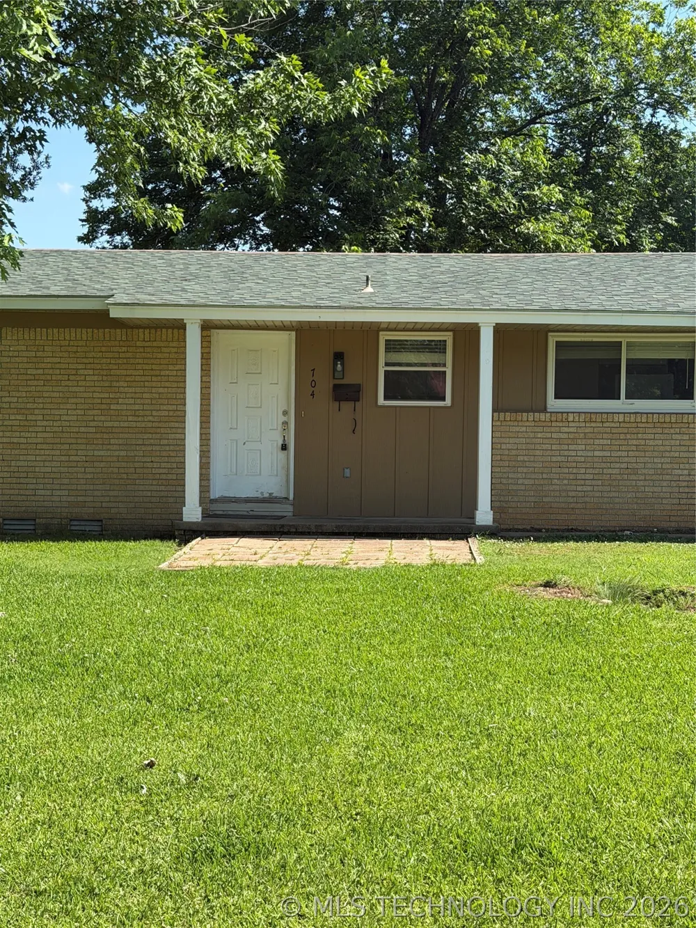 704 W Blair Wilburton, OK 74578