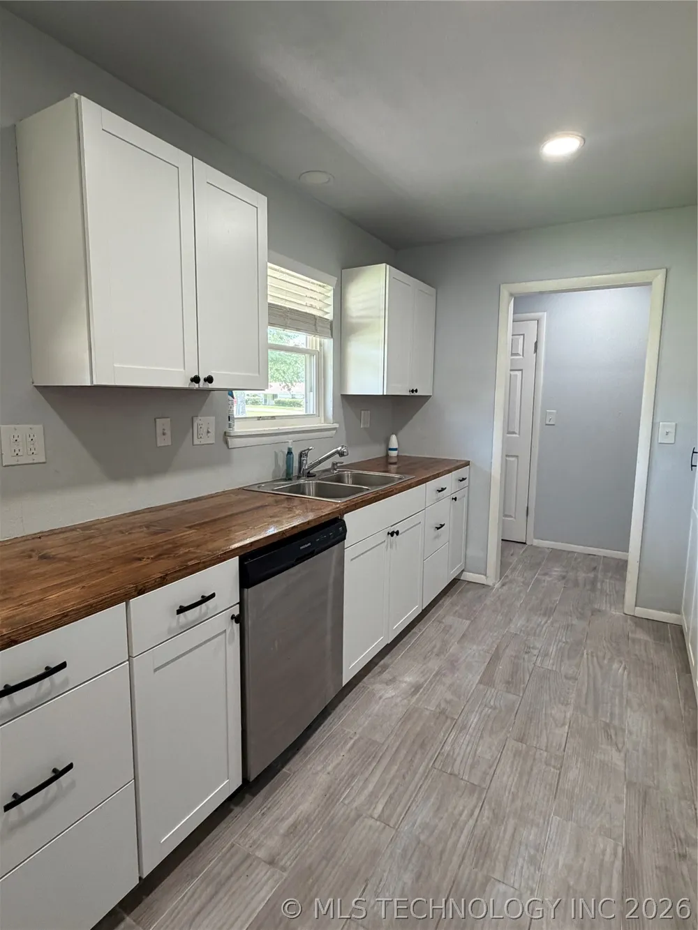 704 W Blair Wilburton, OK 74578