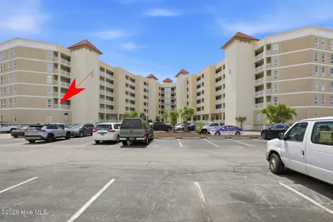 2000 New River Inlet Road #1114