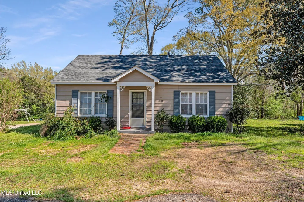 2314 Blount Avenue Prentiss, MS 39474