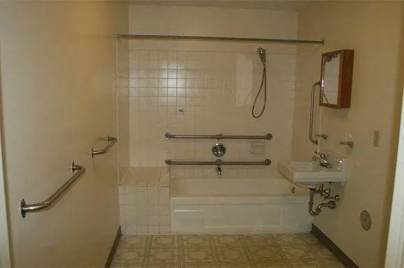 7 Heritage Dr Other, NH 03743