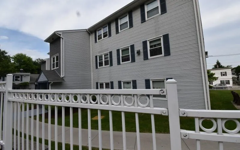 821 Plainfield St Other, RI 02909