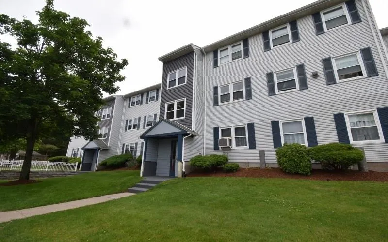 821 Plainfield St Other, RI 02909