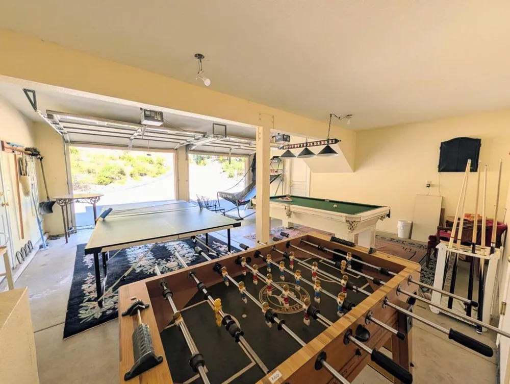 12021 Valenta Way Groveland, CA 95321