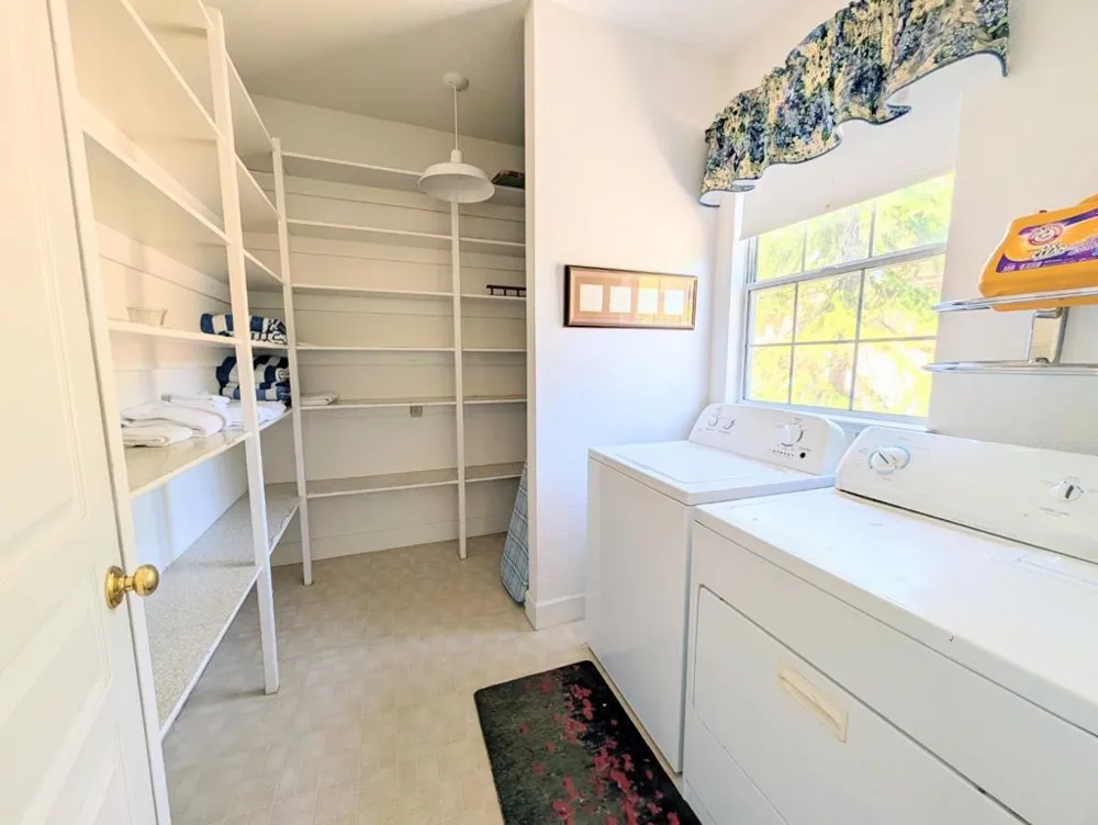12021 Valenta Way Groveland, CA 95321