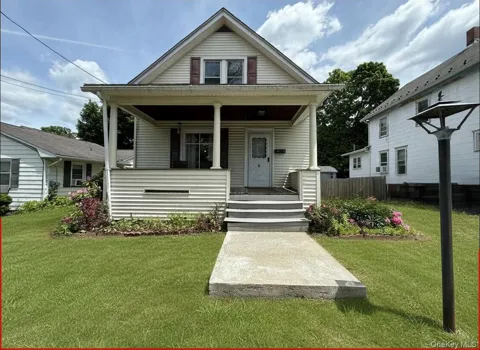 6 White Street