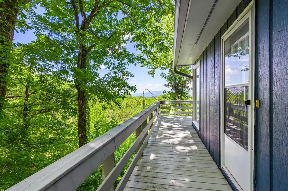 175 Pine Ridge Drive Andrews, NC 28901