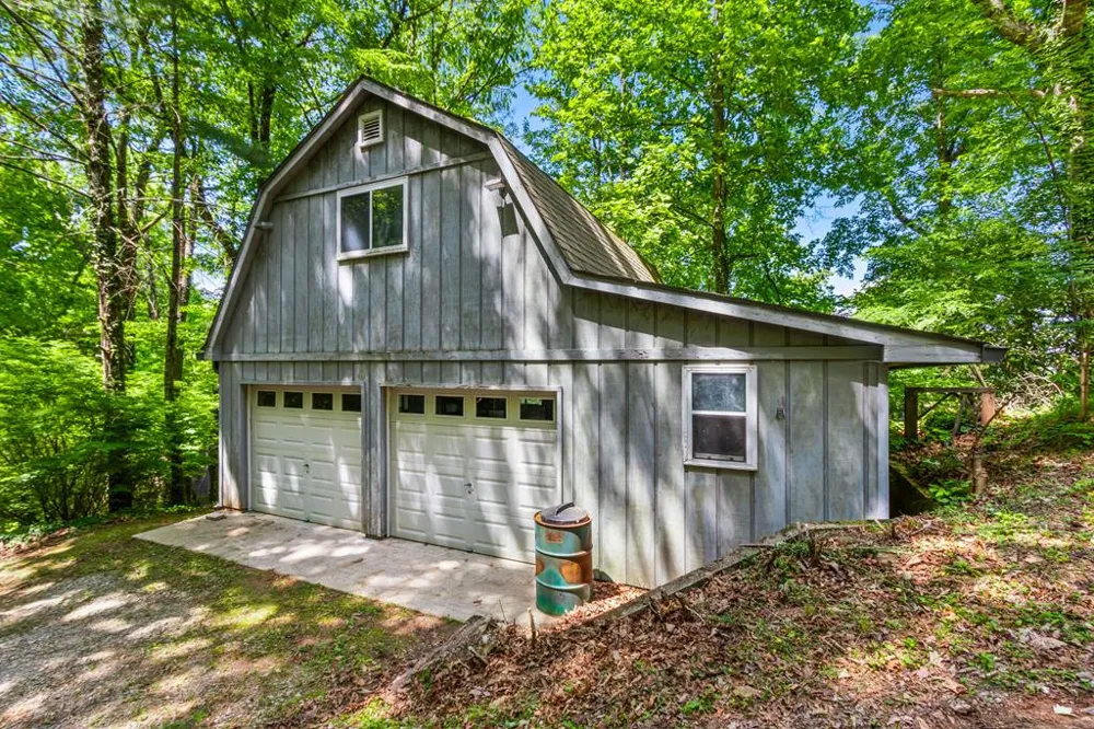 175 Pine Ridge Drive Andrews, NC 28901