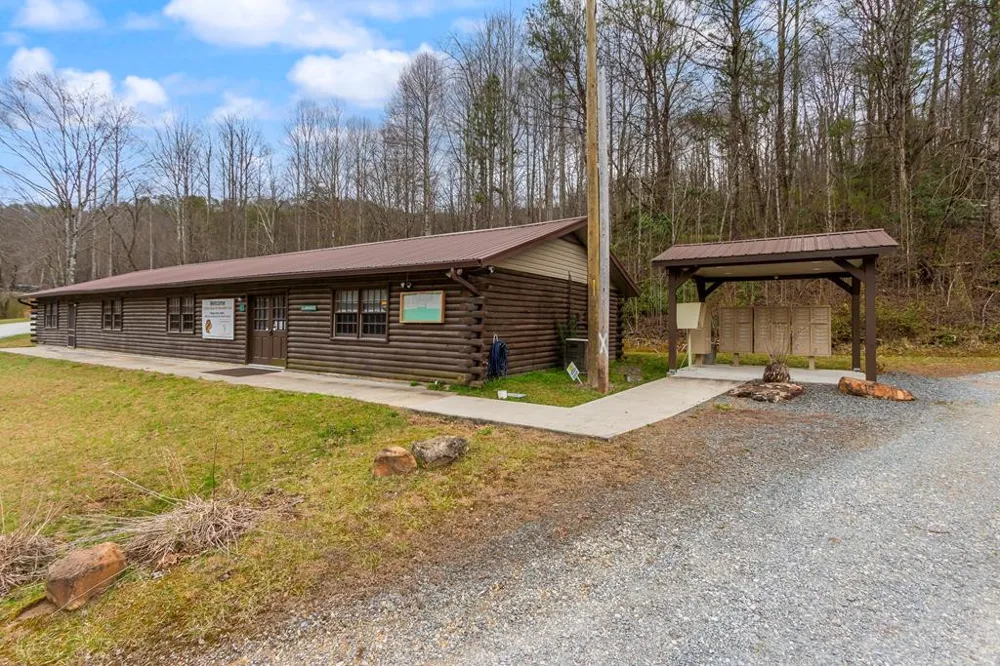 175 Pine Ridge Drive Andrews, NC 28901