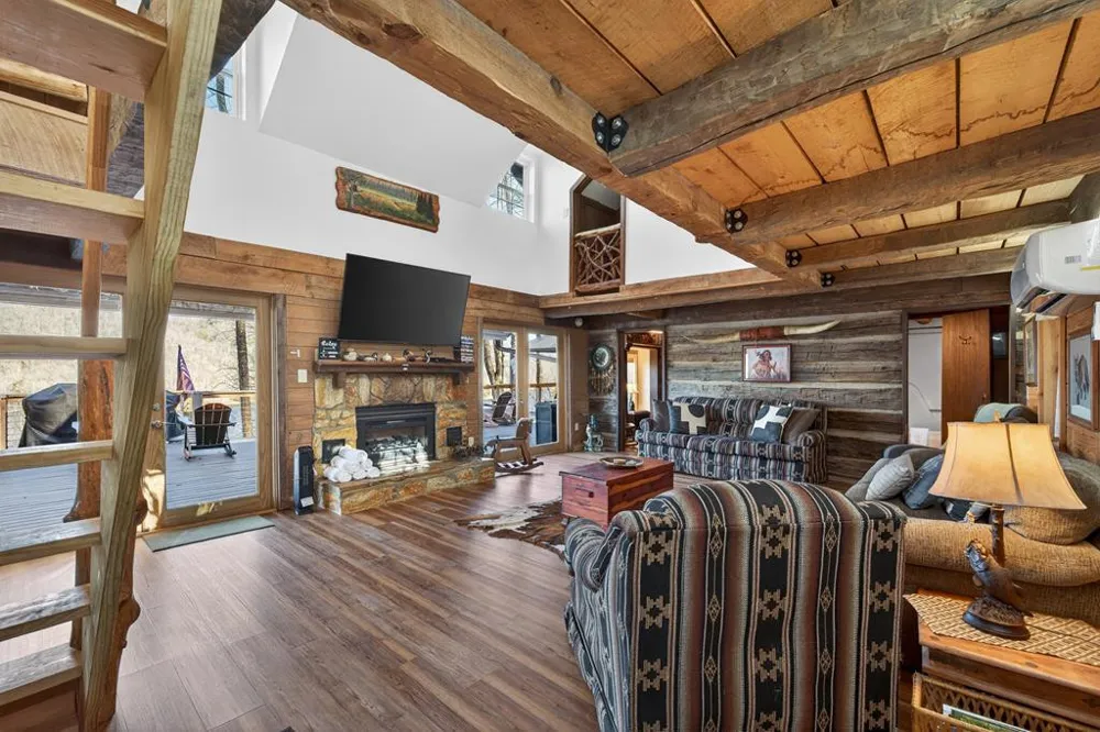 124 Mount Mariah Road Topton, NC 28781