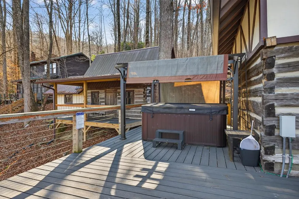 124 Mount Mariah Road Topton, NC 28781