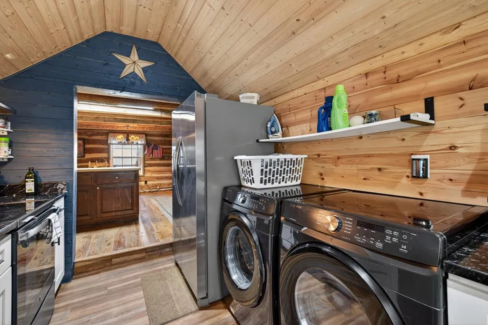 124 Mount Mariah Road Topton, NC 28781