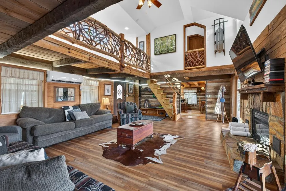 124 Mount Mariah Road Topton, NC 28781
