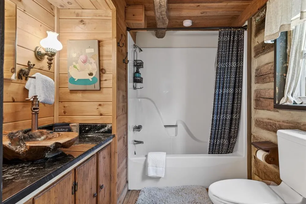 124 Mount Mariah Road Topton, NC 28781